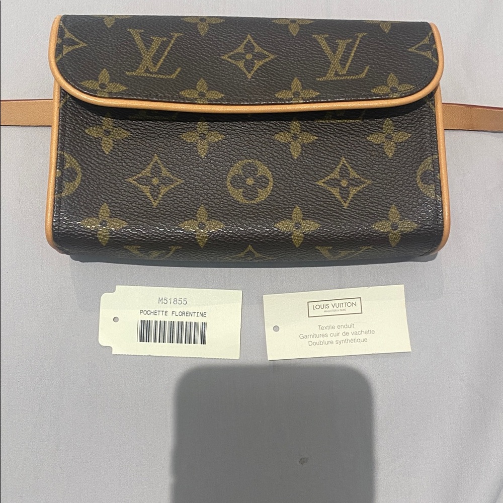 Louis Vuitton Monogram Brown and Yellow belt Bag - Picture 2 of 5